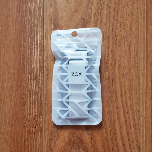 Limited Edition ZOX Apple Watch Strap Size S (40mm) - Picture 5 of 6